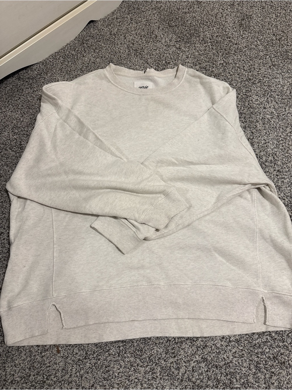 aerie women's crewneck sweatshirt - light heather gray